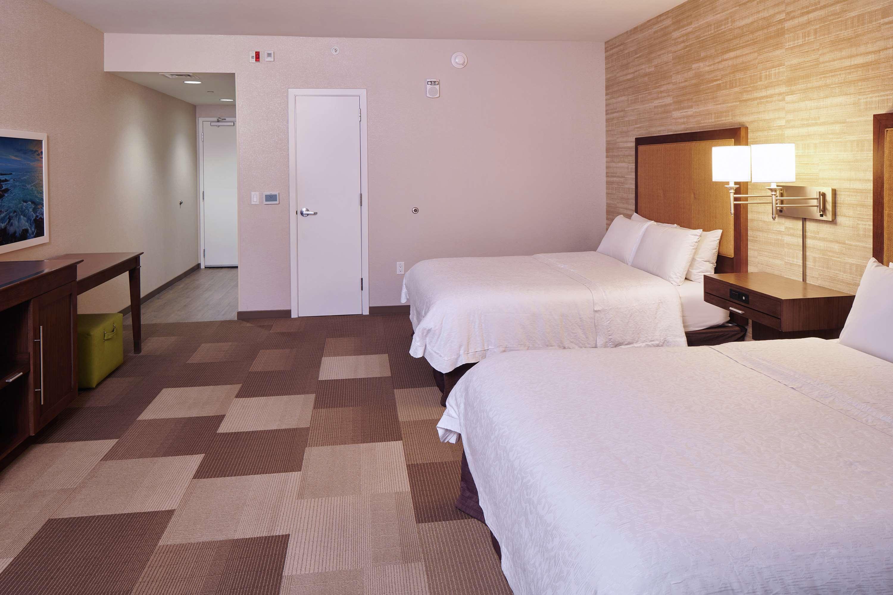 Hampton Inn & Suites Oahu Kapolei - Free Parking - No Resort Fee Exterior foto