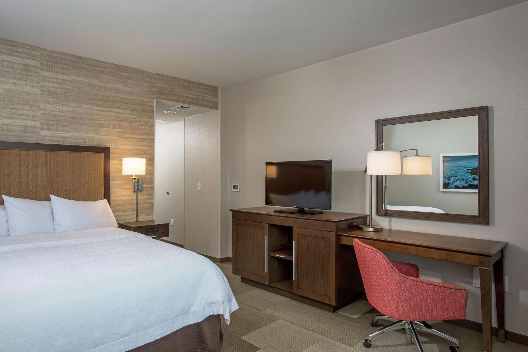 Hampton Inn & Suites Oahu Kapolei - Free Parking - No Resort Fee Exterior foto